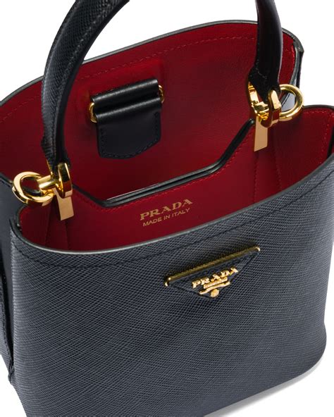 prada kleine tasche